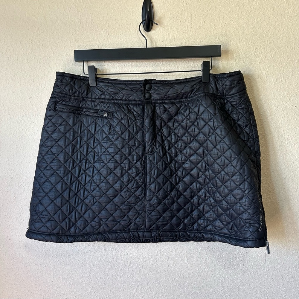 Calvin Klein | Performance Puffer Skirt